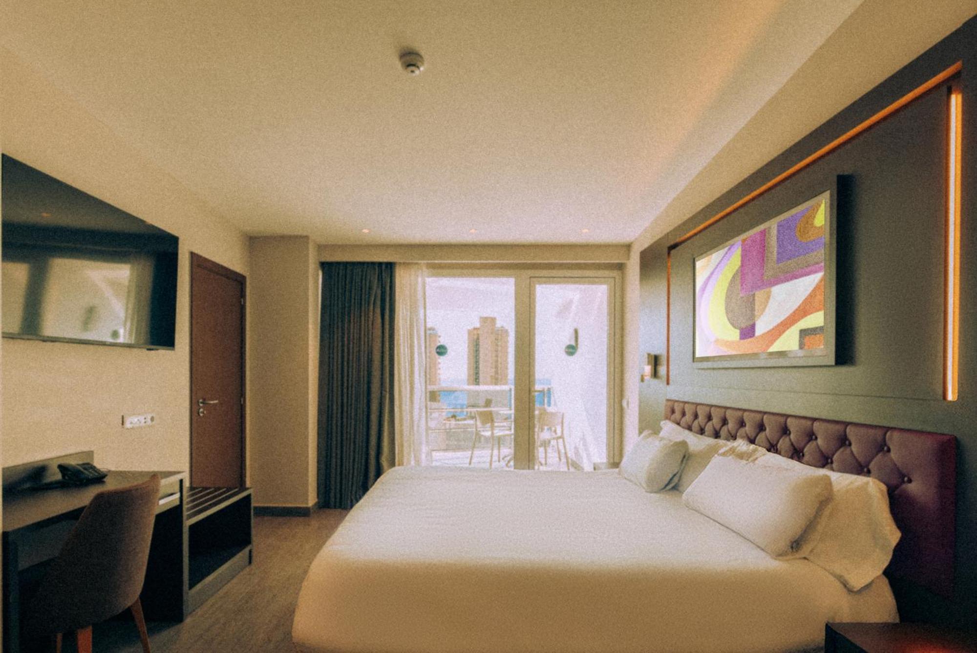 Marina Resort Benidorm - The Original Benidorm Vibe Eksteriør billede